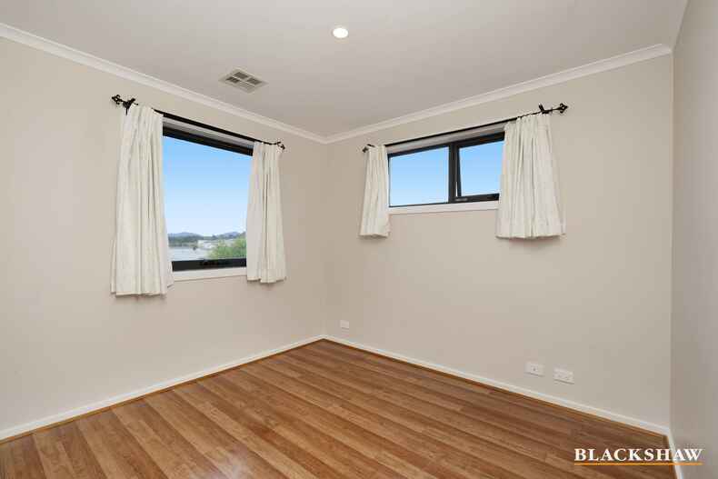 16 Finemore Street Coombs 16 Finemore Street Coombs