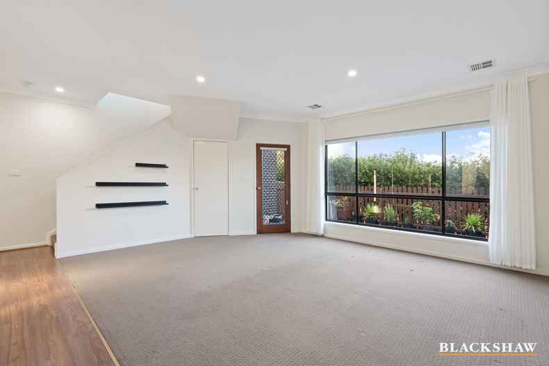 12/23 Renouf Street Casey 12/23 Renouf Street Casey