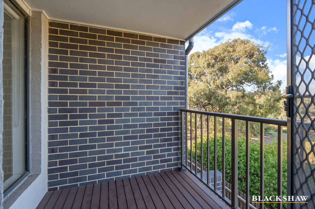 12/23 Renouf Street Casey