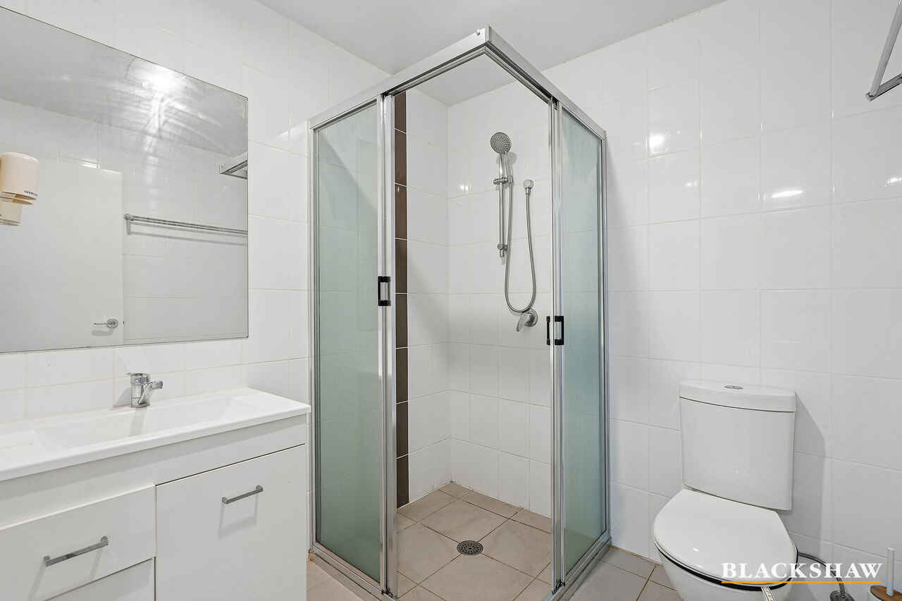 12/23 Renouf Street Casey