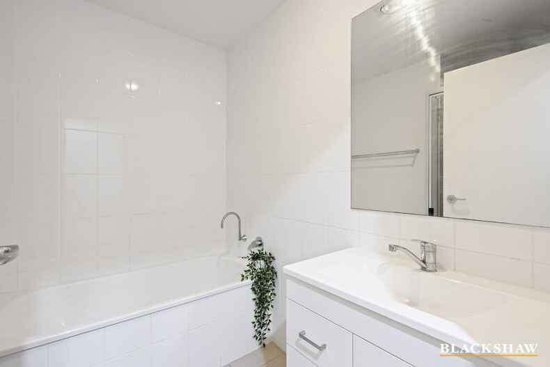 12/23 Renouf Street Casey 12/23 Renouf Street Casey
