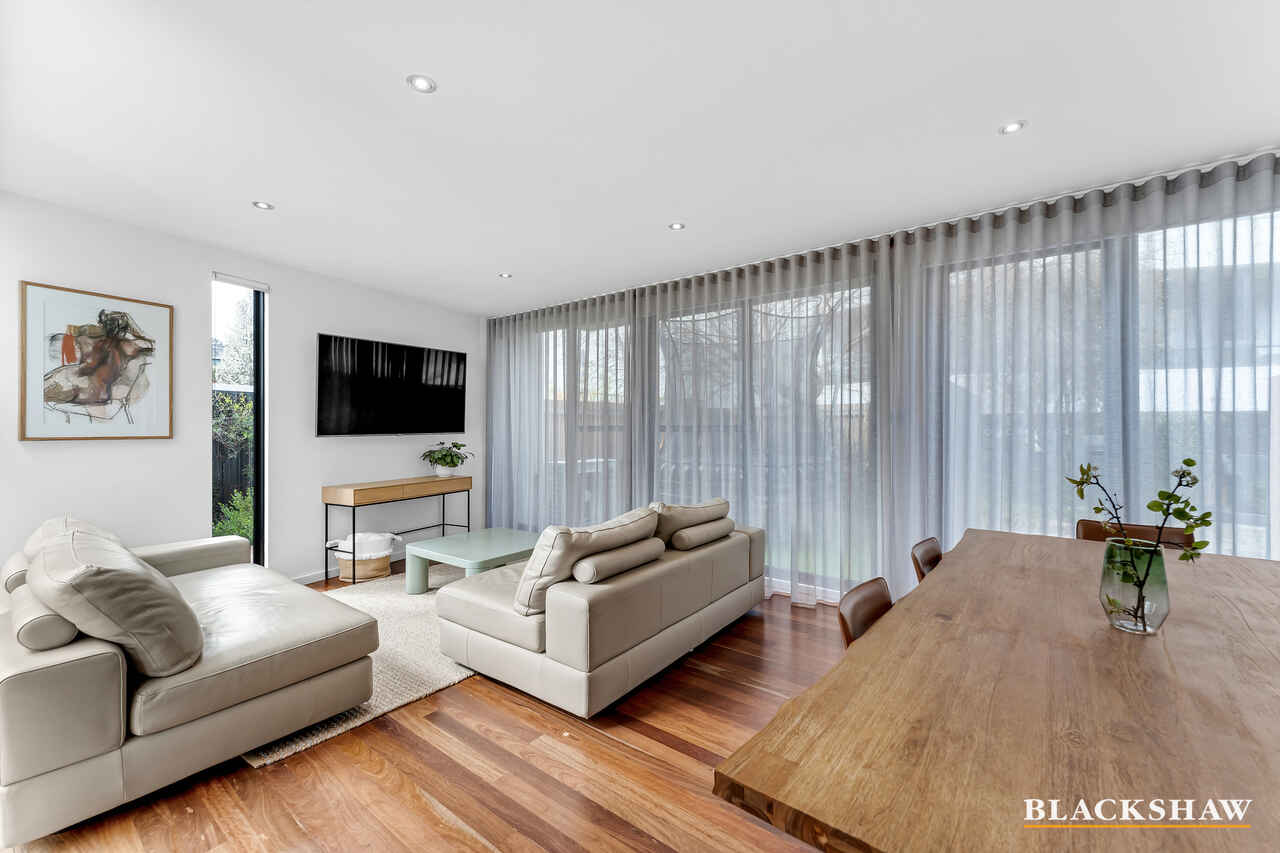 17/43 Hampton Circuit Yarralumla