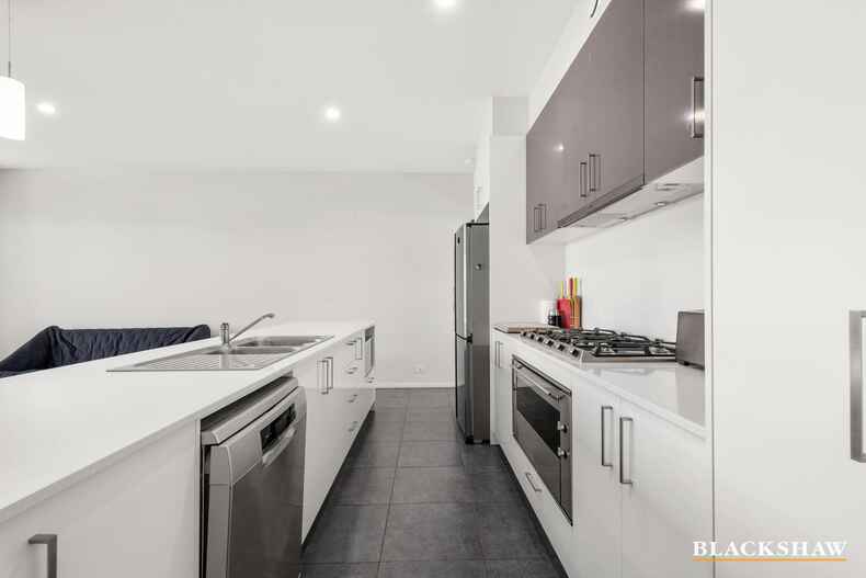 32 Chanter Terrace Coombs 32 Chanter Terrace Coombs