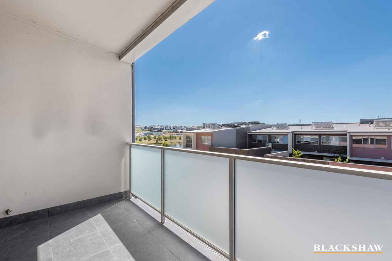 32 Chanter Terrace Coombs