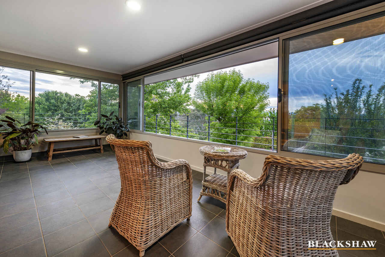 51 Curlewis Crescent Garran