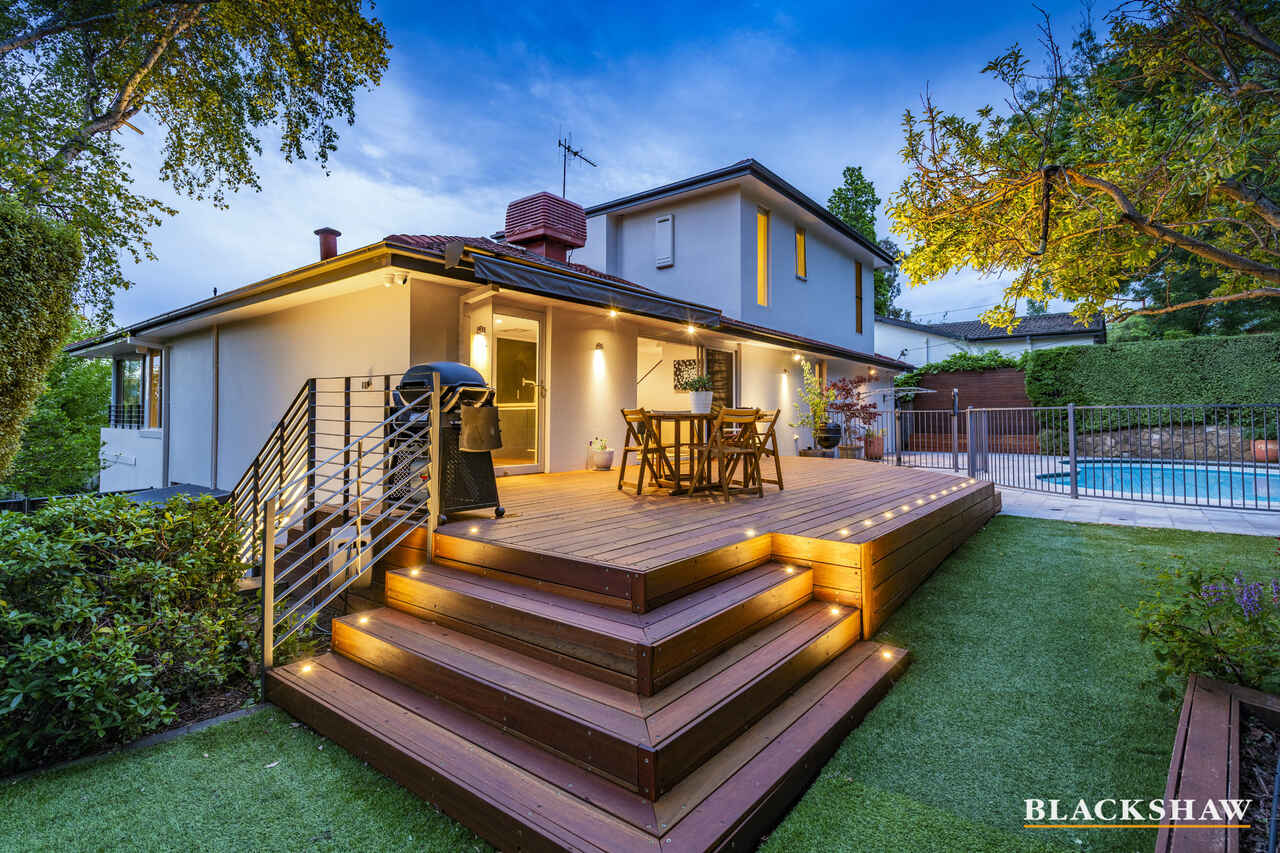 51 Curlewis Crescent Garran