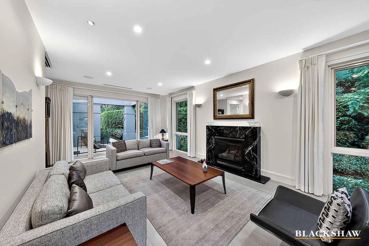 26 Lockyer Street Griffith