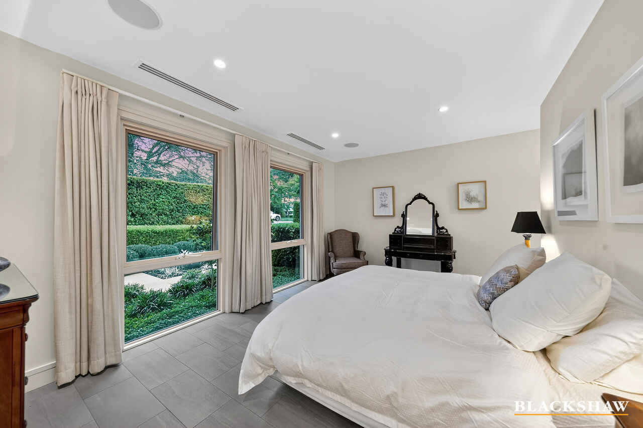 26 Lockyer Street Griffith