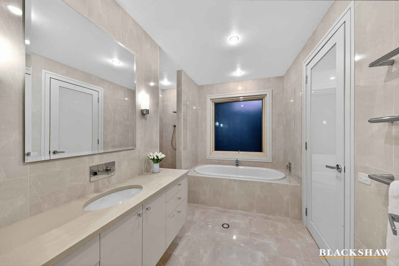 26 Lockyer Street Griffith