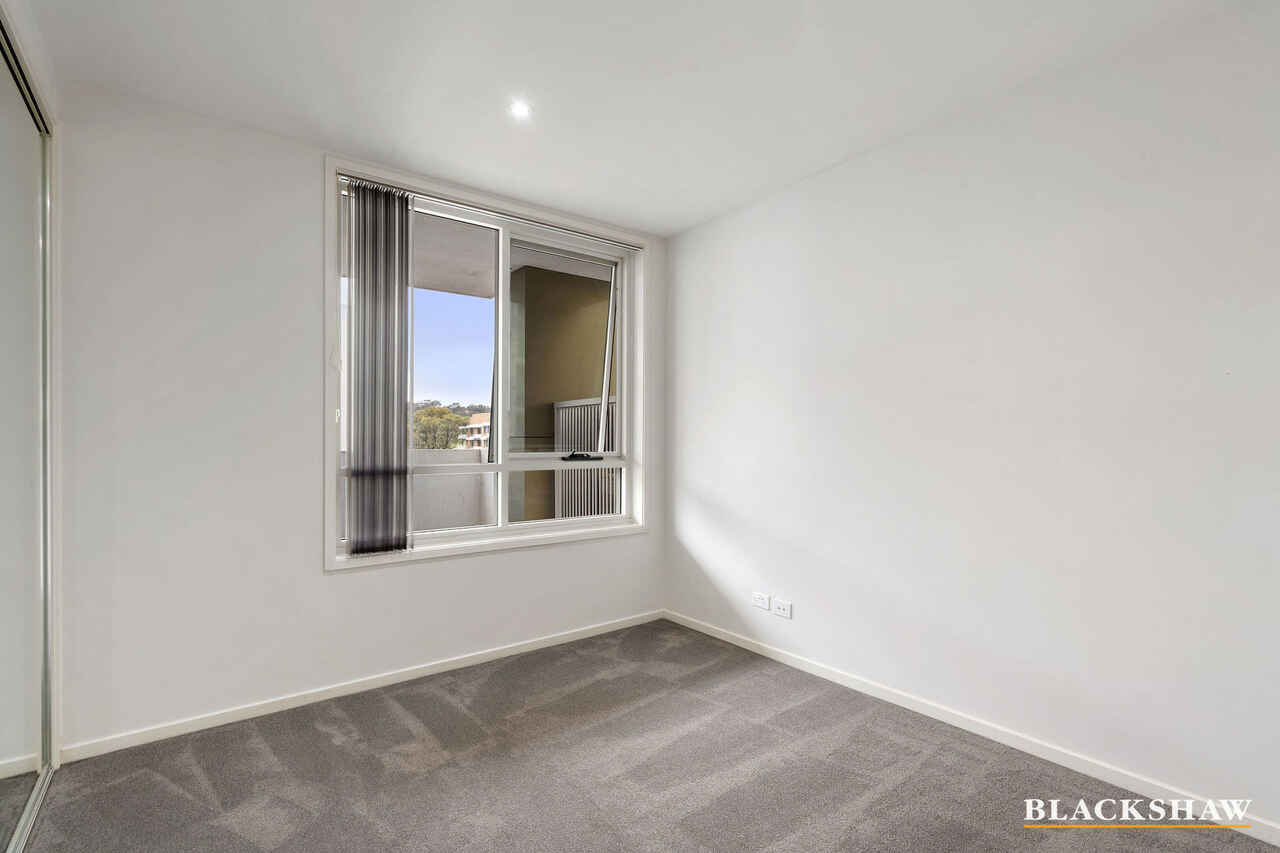 125/64 College Street Belconnen