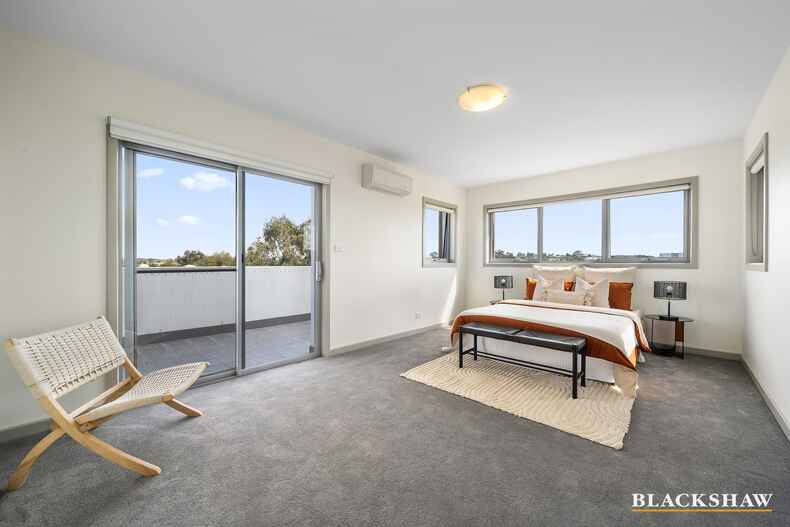 48/41 Clare Burton Crescent Franklin