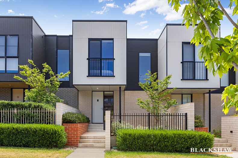 20/50  McMichael Terrace Denman Prospect