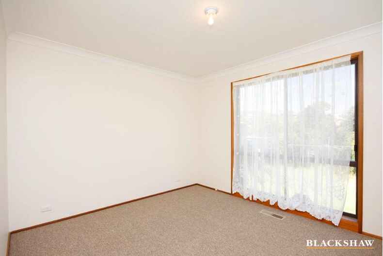 23 Girdlestone Crescent Calwell