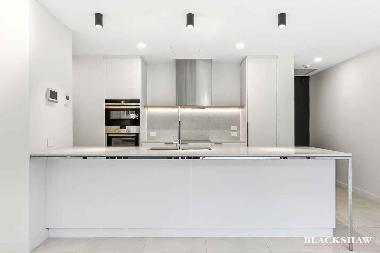 11/22 Canberra Avenue Forrest