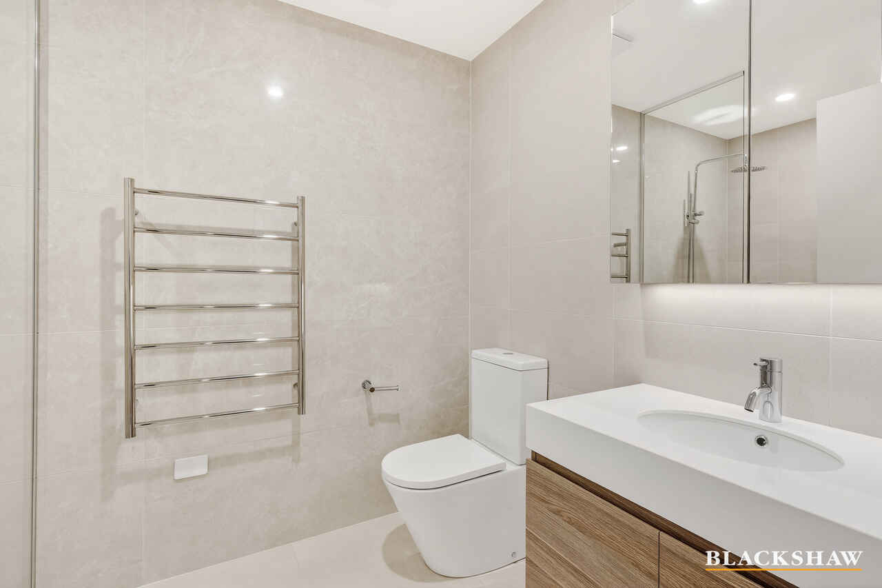 11/22 Canberra Avenue Forrest