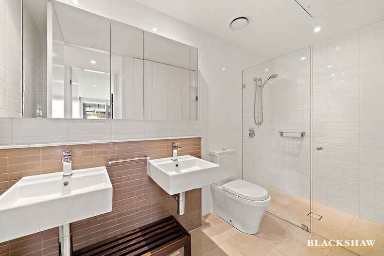 19/19 Leichhardt Street Kingston