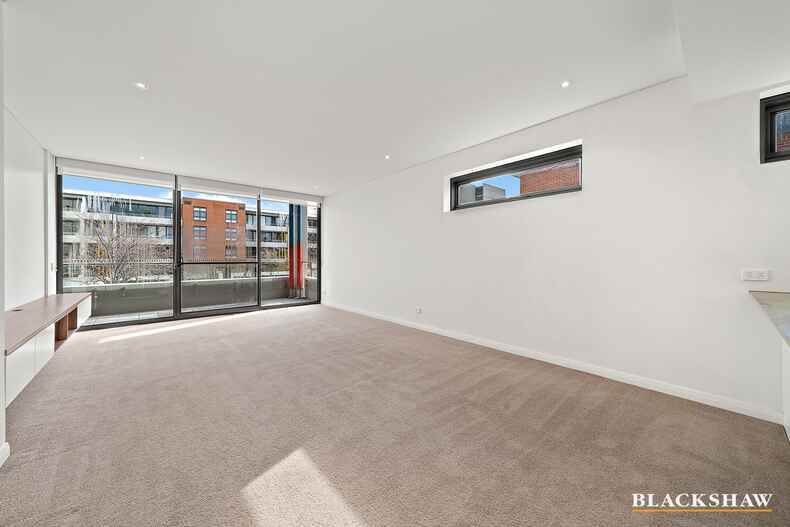 19/19 Leichhardt Street Kingston