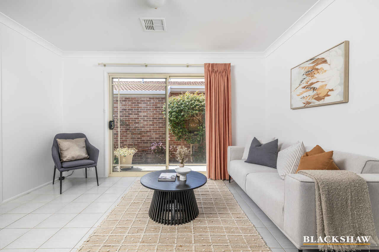 9 Lanley Square Ngunnawal