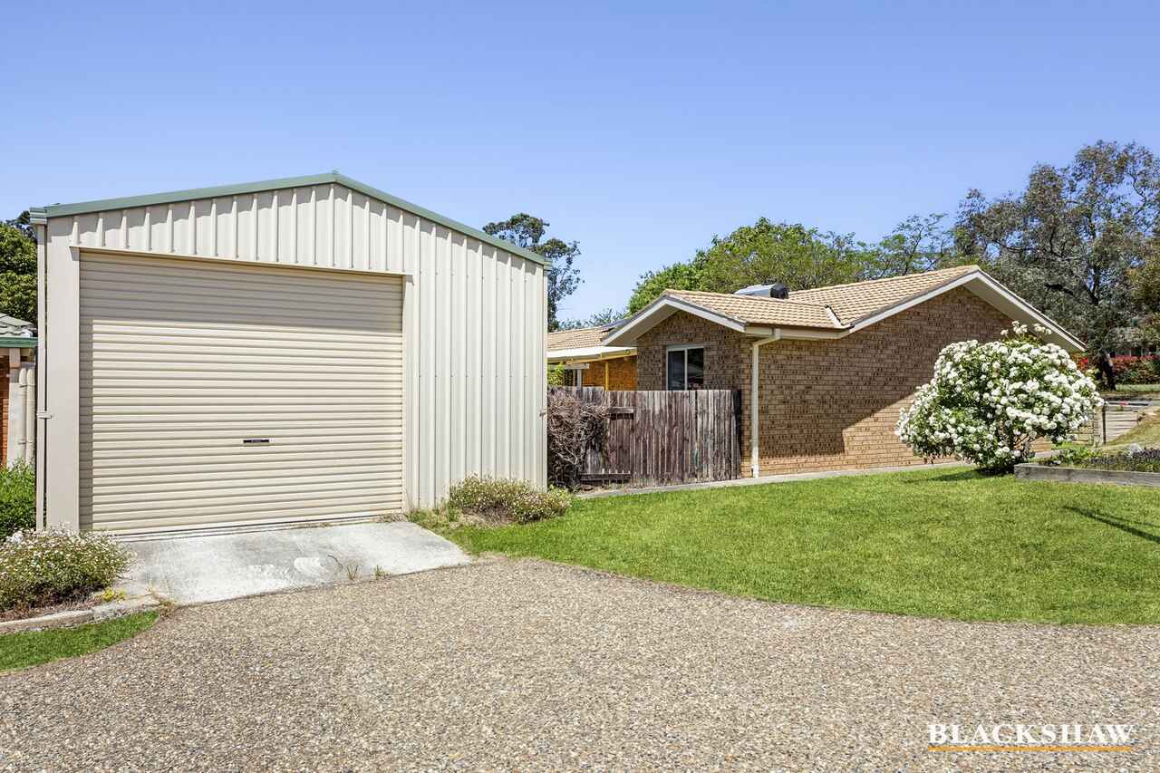 8 Hugh Mckay Crescent Dunlop