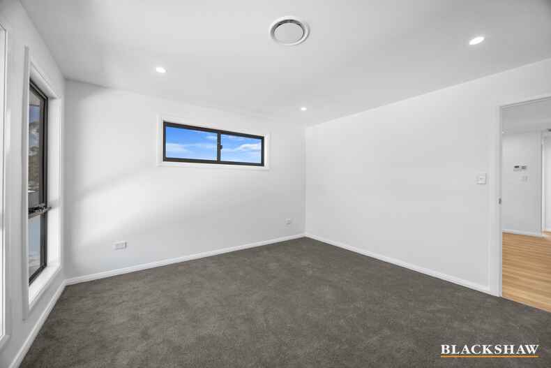 3/4 Brooke Way Sunshine Bay