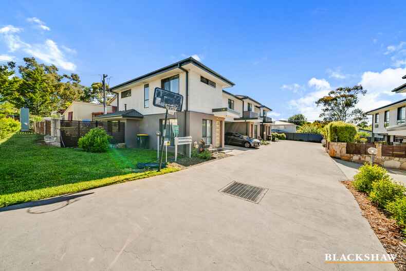 2/40 Callabonna Street Kaleen
