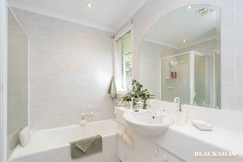 1 Sturgess Place Weston