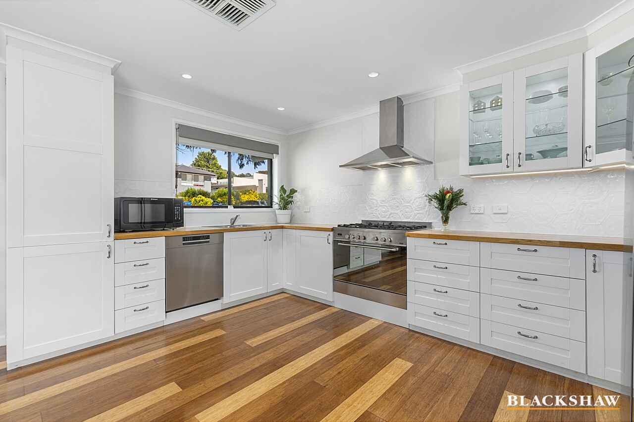 36 Handcock Crescent Macgregor