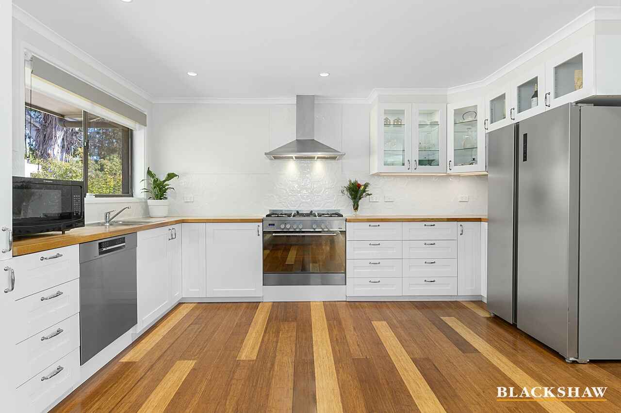 36 Handcock Crescent Macgregor