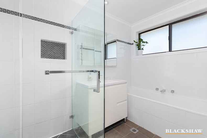 36 Handcock Crescent Macgregor 36 Handcock Crescent Macgregor