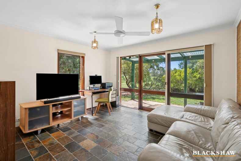 12 Castor Place Giralang 12 Castor Place Giralang