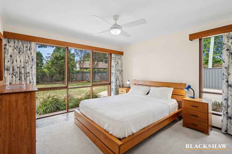 12 Castor Place Giralang 12 Castor Place Giralang