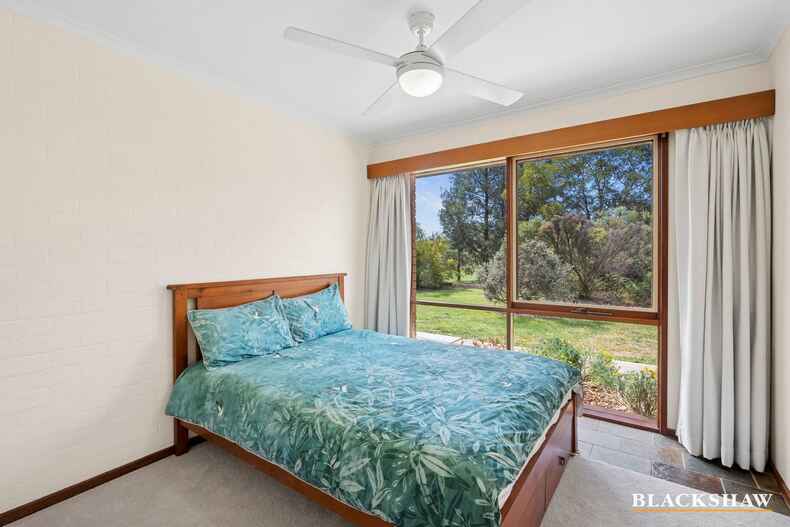 12 Castor Place Giralang 12 Castor Place Giralang