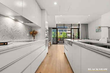 G23/26 Anzac Park Campbell