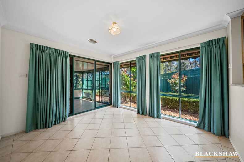 70 Rosewood Glen Jerrabomberra