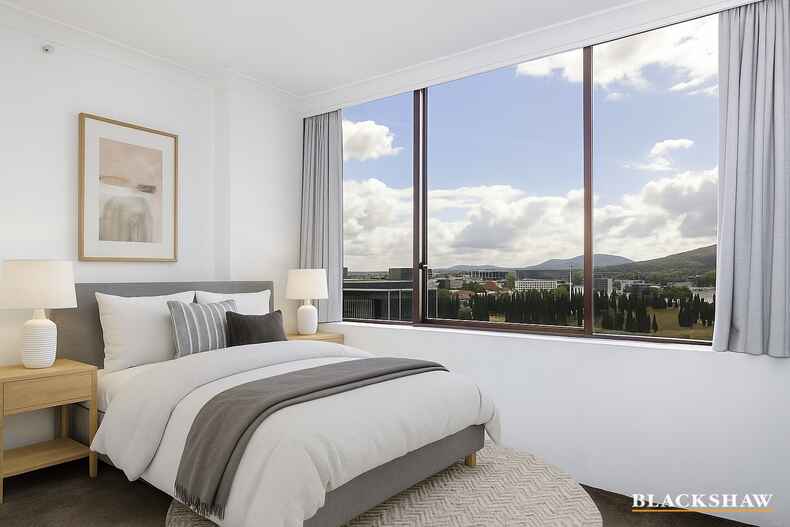 1802/2 Marcus Clarke Street City