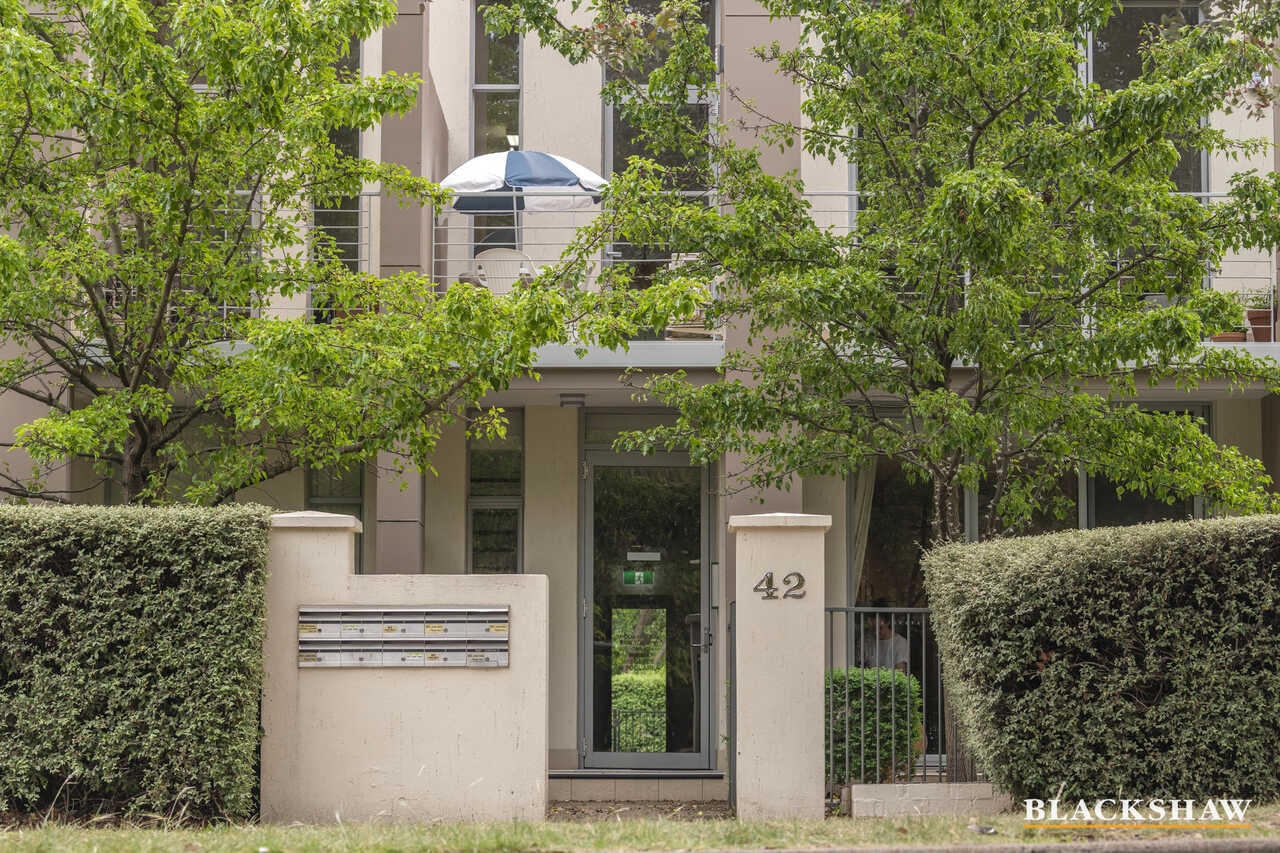 7/42 Henty Street Braddon
