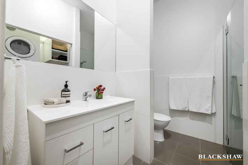 7/42 Henty Street Braddon