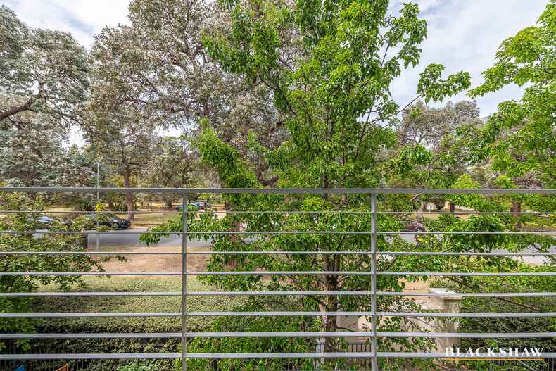 7/42 Henty Street Braddon