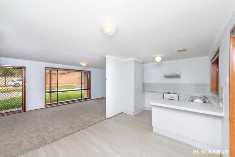 29/18 Cromwell Circuit Isabella Plains