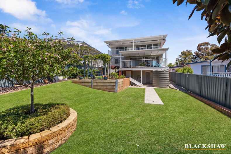 9 Calton Road Batehaven