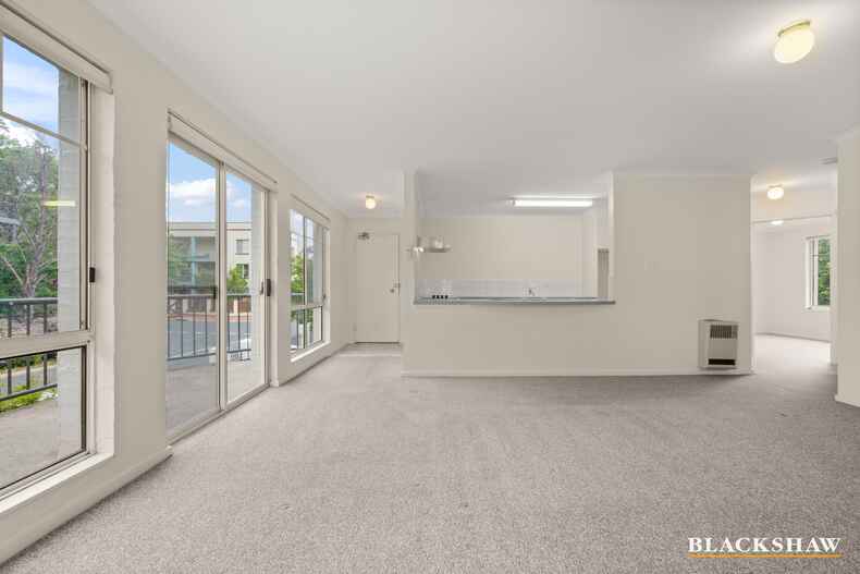 6/10 Tank Street Phillip