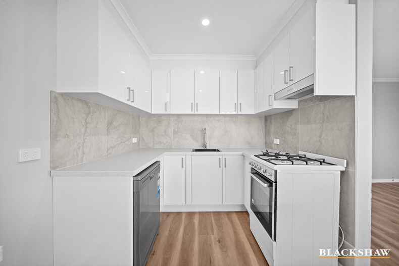 4/48 Richard Avenue Crestwood