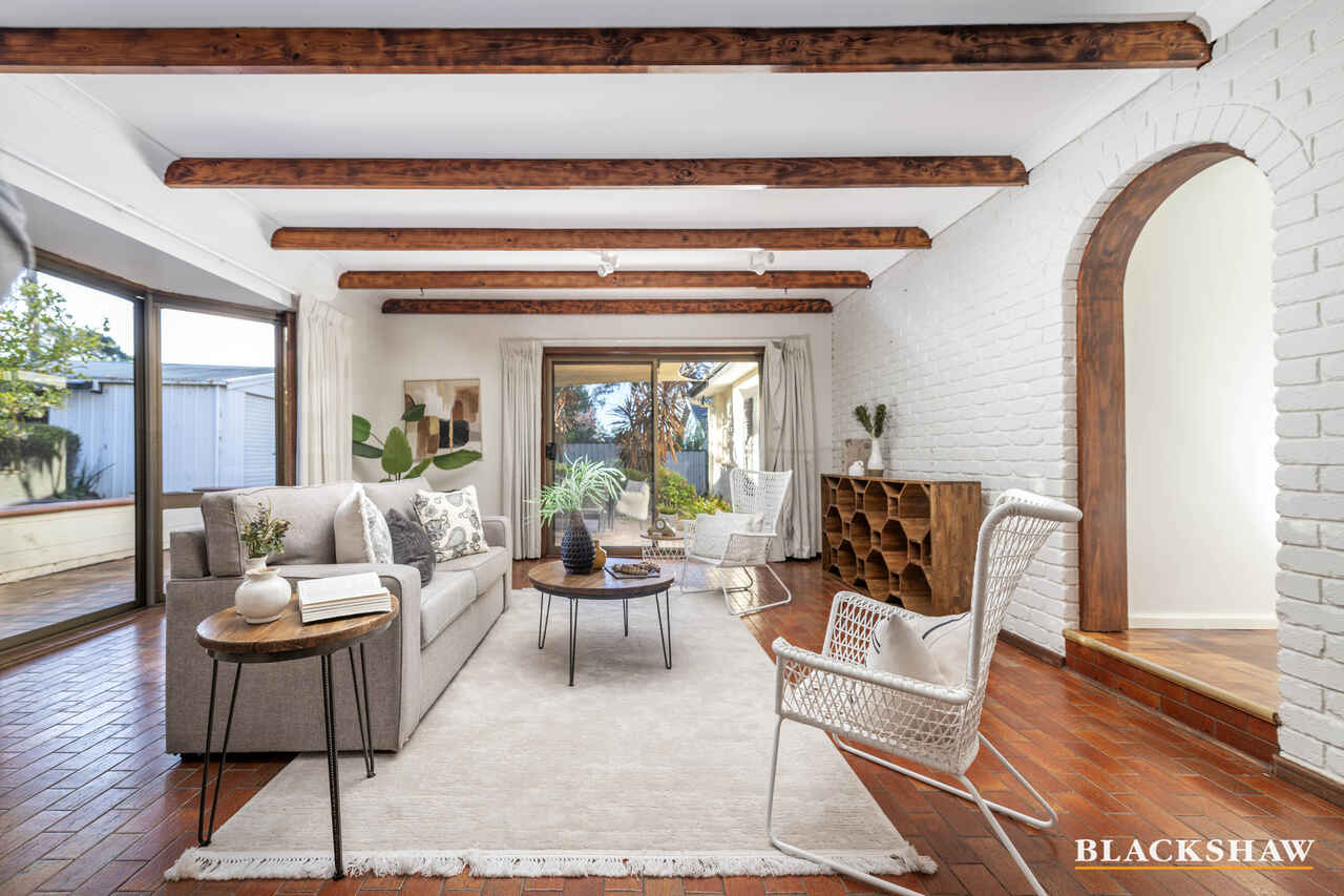 102 Hodgson Crescent Pearce