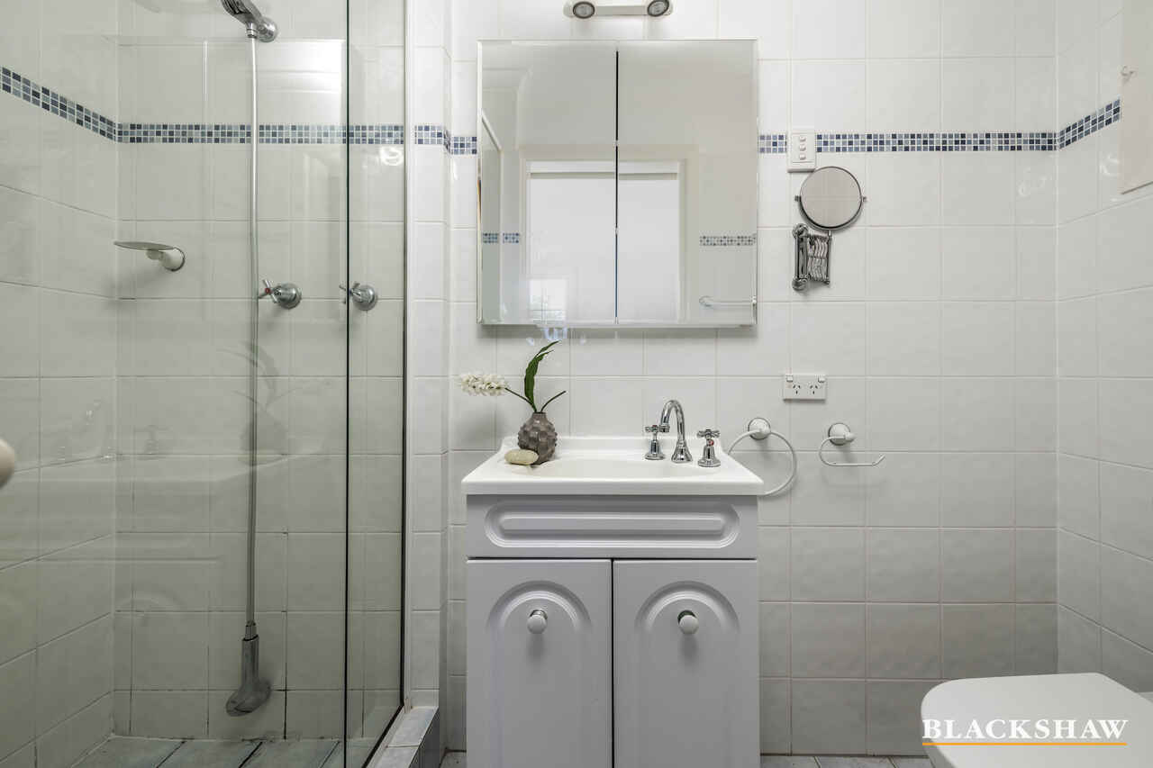 102 Hodgson Crescent Pearce