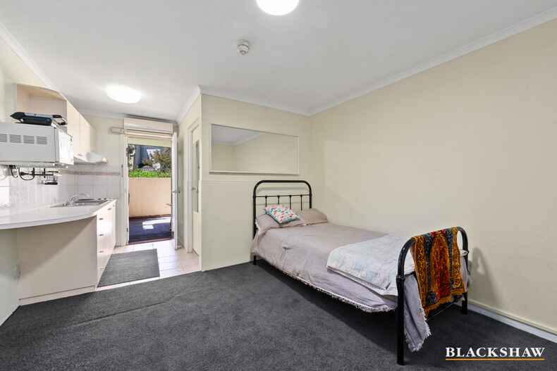 36/47 McMillan Crescent Griffith 36/47 McMillan Crescent Griffith