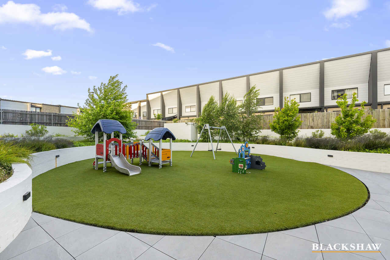 2G/2 Terry Connolly Street Coombs