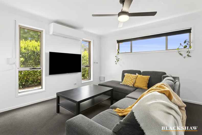 10 Clyde Finlay Street Macgregor 10 Clyde Finlay Street Macgregor