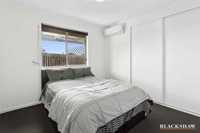 10 Clyde Finlay Street Macgregor 10 Clyde Finlay Street Macgregor