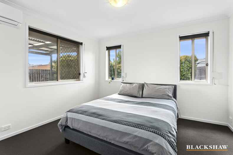 10 Clyde Finlay Street Macgregor 10 Clyde Finlay Street Macgregor