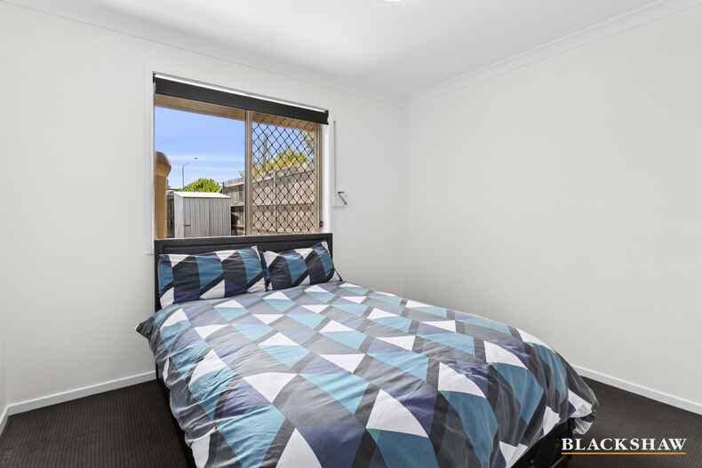 10 Clyde Finlay Street Macgregor 10 Clyde Finlay Street Macgregor